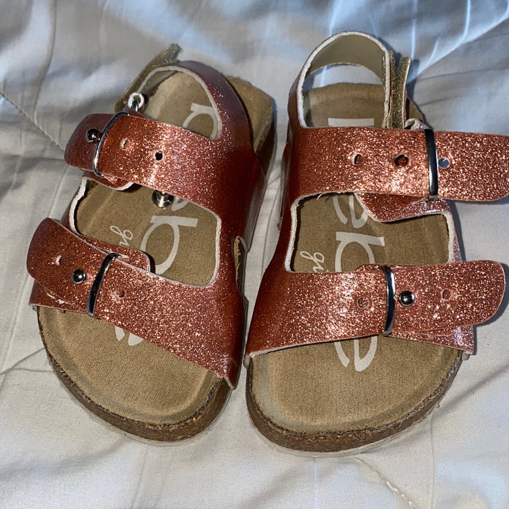 Bebe toddler girl sandals rose gold size 5